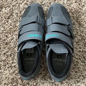 Giro cycling shoes